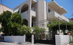 Rosy'S House With All Amenities Near Chania